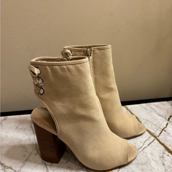 Aldo open toe sling back booties; nice, classy, and comfortable; inside zipper - Picture 12 of 16